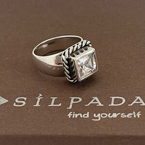 Silpada size 5, .925 Sterling Silver Elizabeth Ring R0836